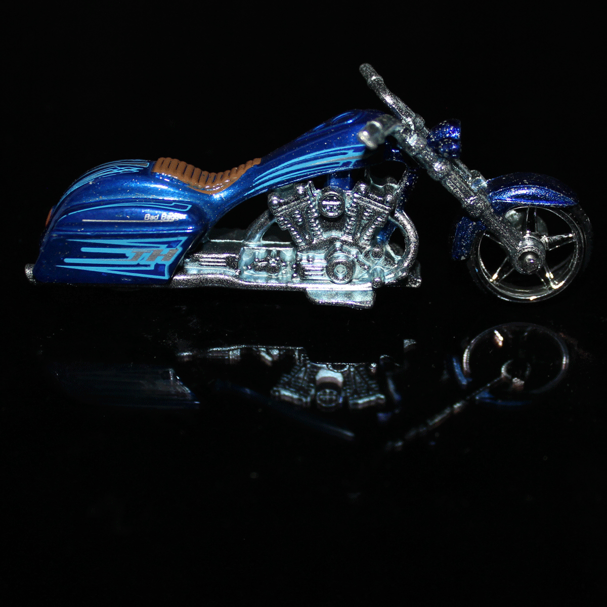 Hot-Wheels-Motorcycle-Bad-Bagger-P2365