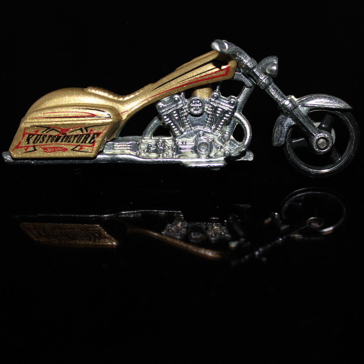 Hot-Wheels-Motorcycle-Bad-Bagger-R7623