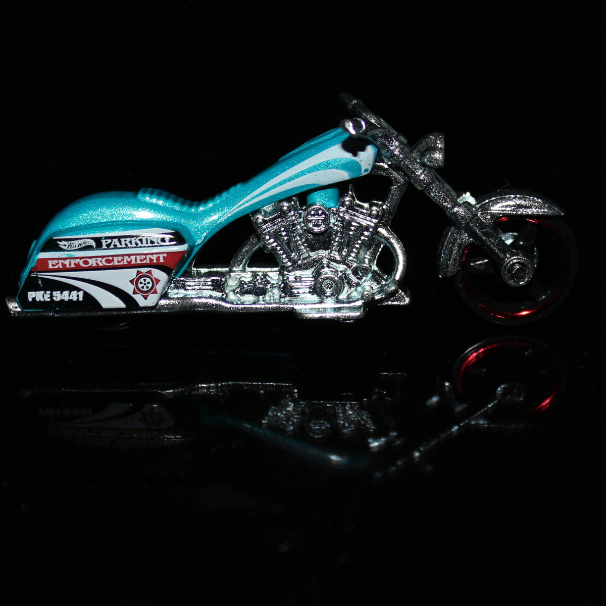 Hot-Wheels-Motorcycle-Bad-Bagger-V5441