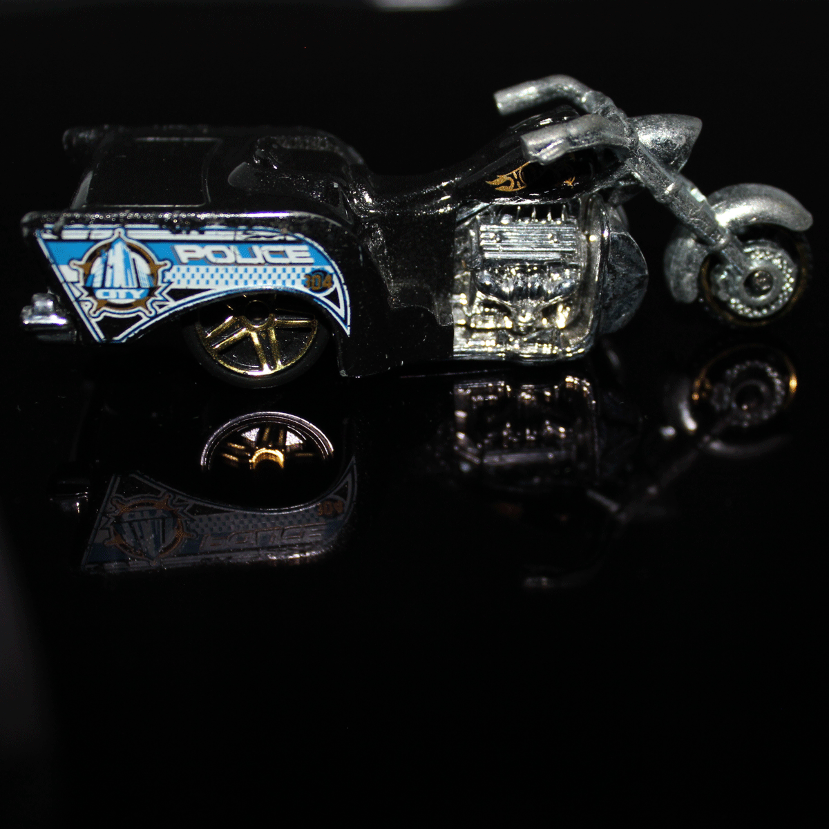 Hot-Wheels-Motorcycle-Boss-Hoss-Motorcycle-W4252