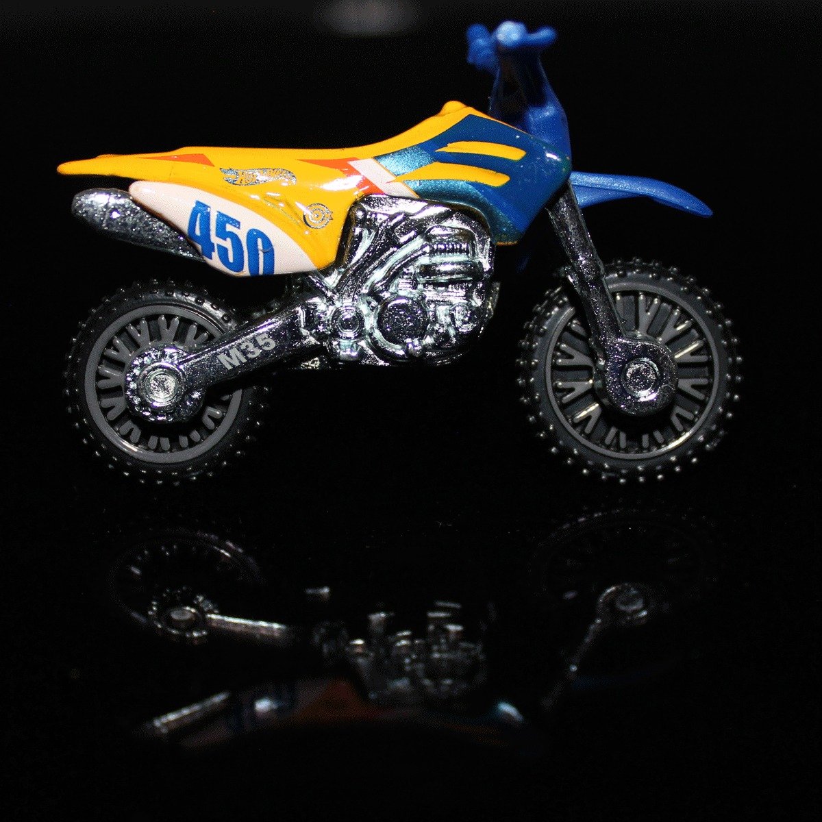 Hot-Wheels-Motorcycle-HW450F-GHB89
