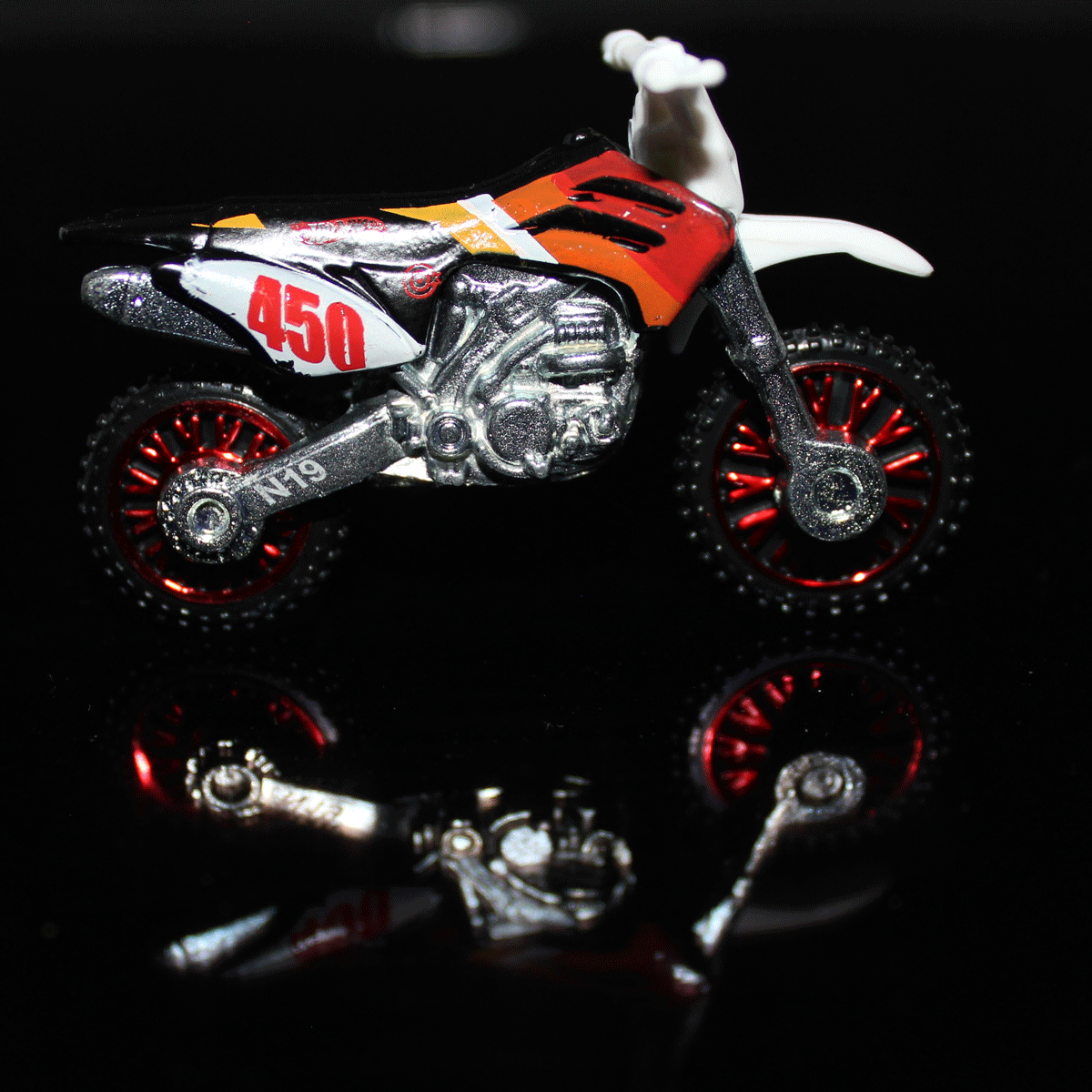 Hot-Wheels-Motorcycle-HW450F-GHF88
