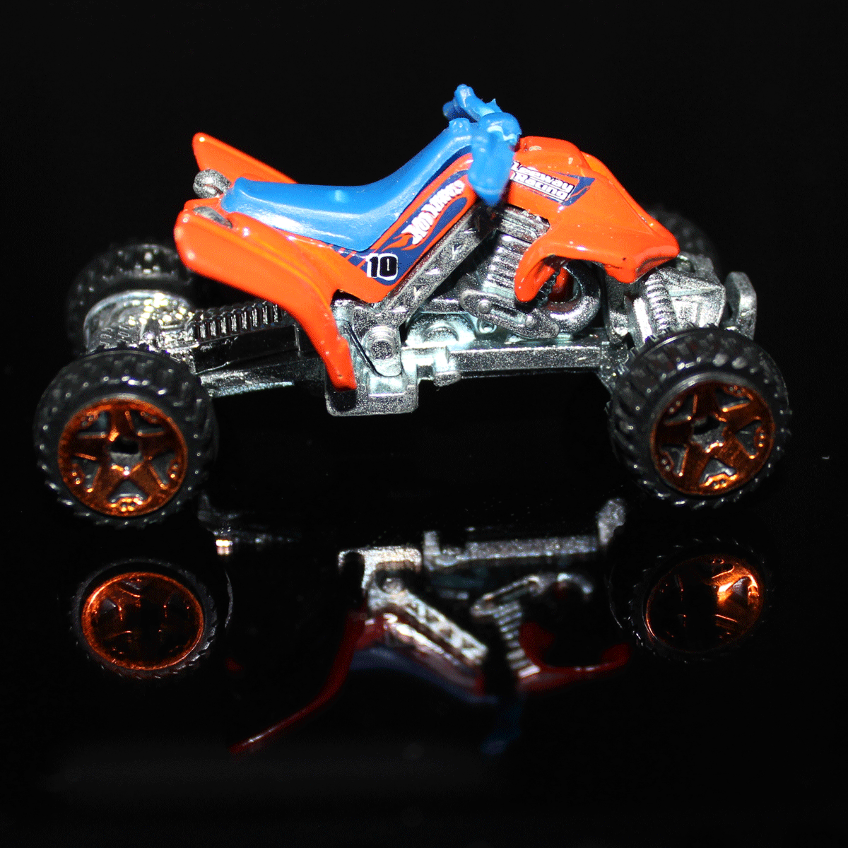 Hot-Wheels-Motorcycle-Sand-Stinger-R7620