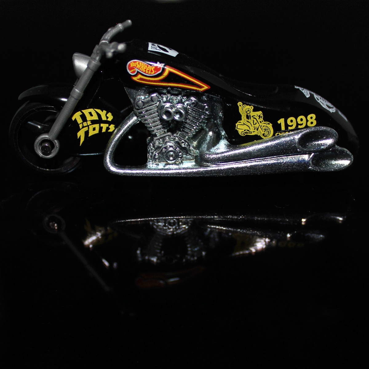 Hot-Wheels-Motorcycle-Scorchin-Scooter-21337