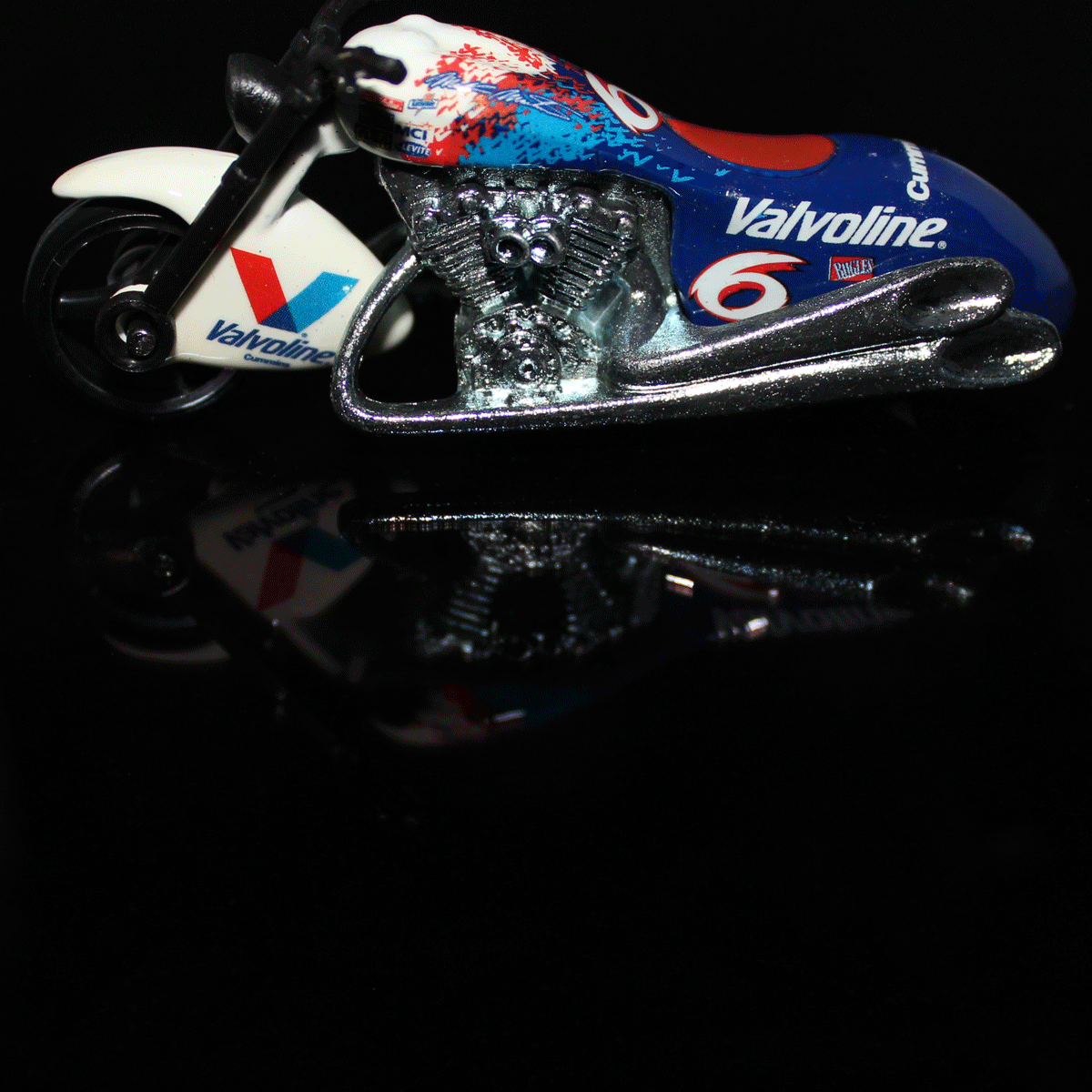 Hot-Wheels-Motorcycle-Scorchin-Scooter-25116