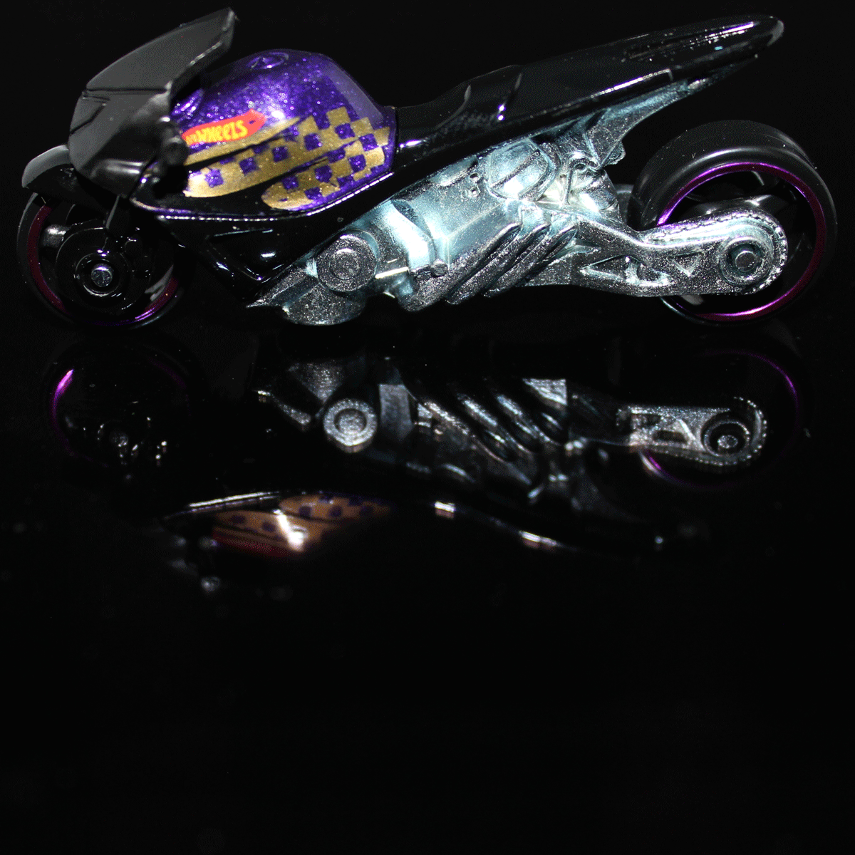 Hot-Wheels-Motorcycle-Street-Noz-BFD16