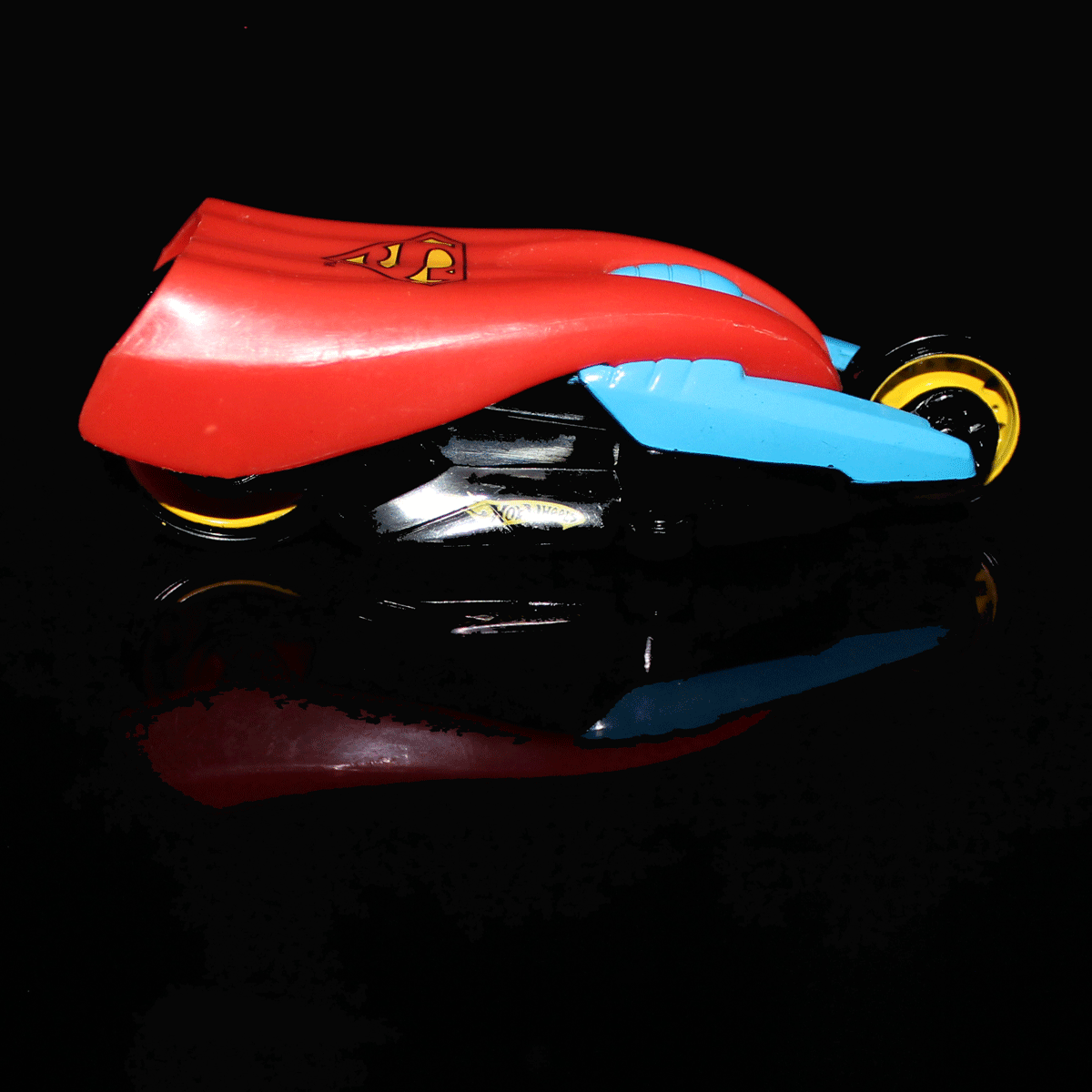 Hot-Wheels-Motorcycle-Superman-K5133