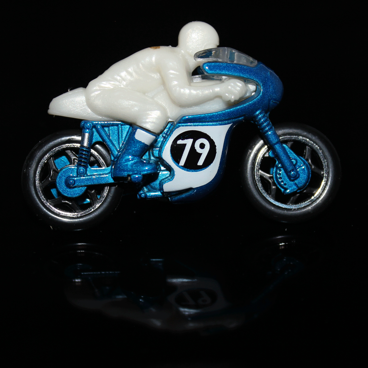 Hot-wheels-Motorcycle-1966-Triumph-Tiger-100-HTD43
